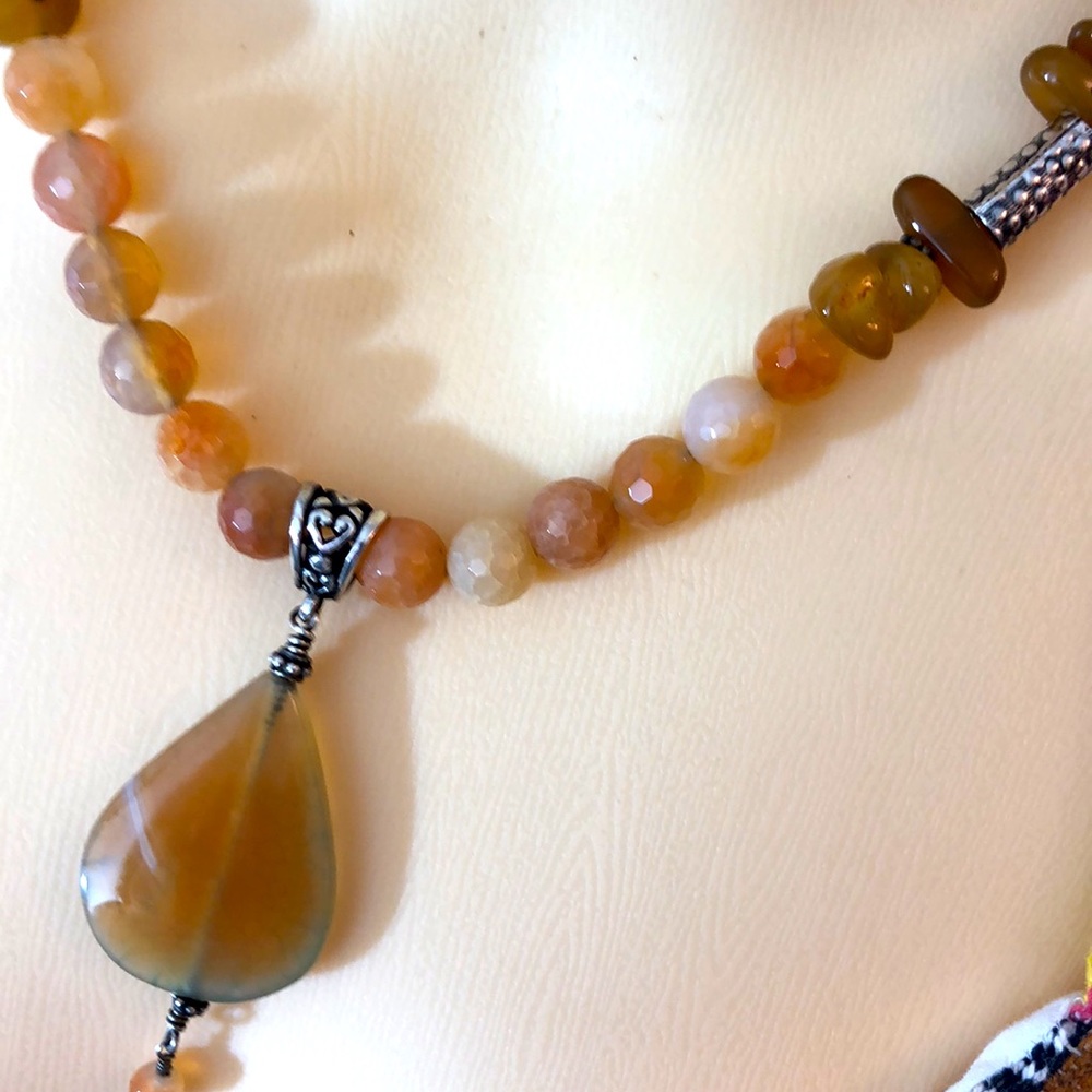 Facet carnelian natural stones necklace - Picture 4 of 7